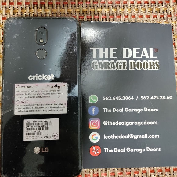 Smartphone - Picture 3 of 3